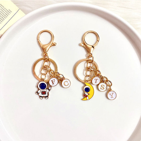 Custom Letter Astronaut Keychain DIY Metal Enamel Keychain โ Pdodo